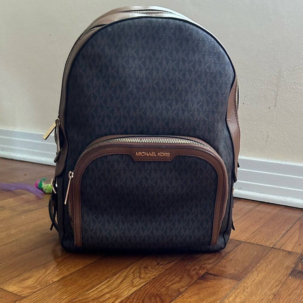 Michael Kors Jaycee Large Zip Pocket Backpack Brown Acorn - Picture 6 of 11